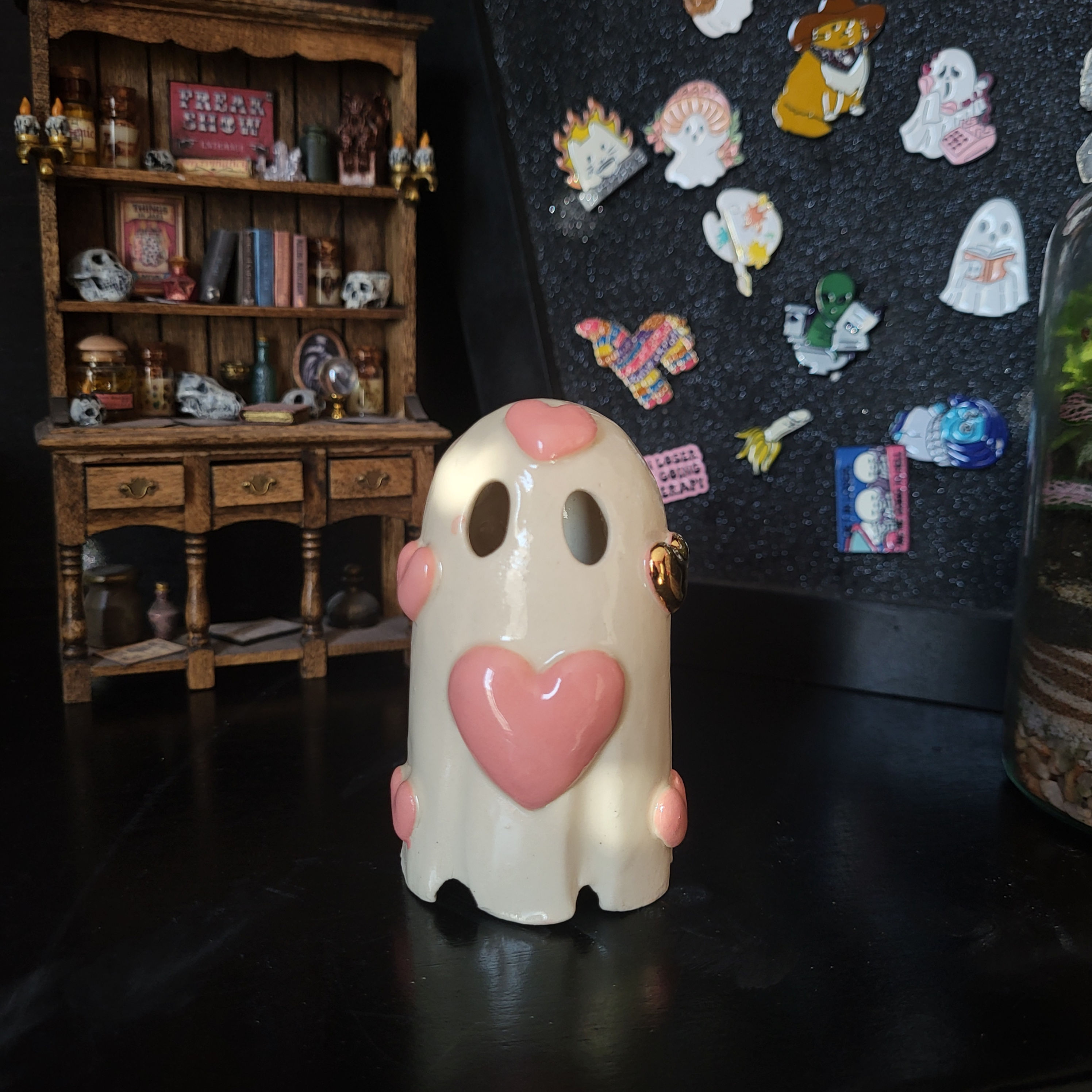 Heartchunk Boo with Gold lustre accent