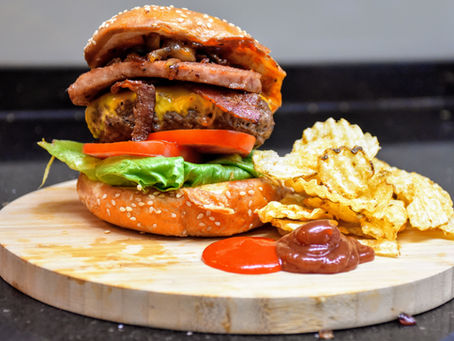Ultra Cheeseburger -- "The Bomb"