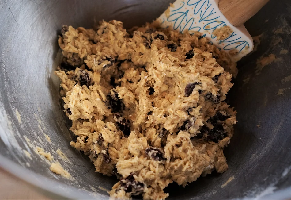 Small Batch Oatmeal Raisin Cookies
