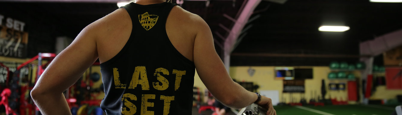 last set best set tank top