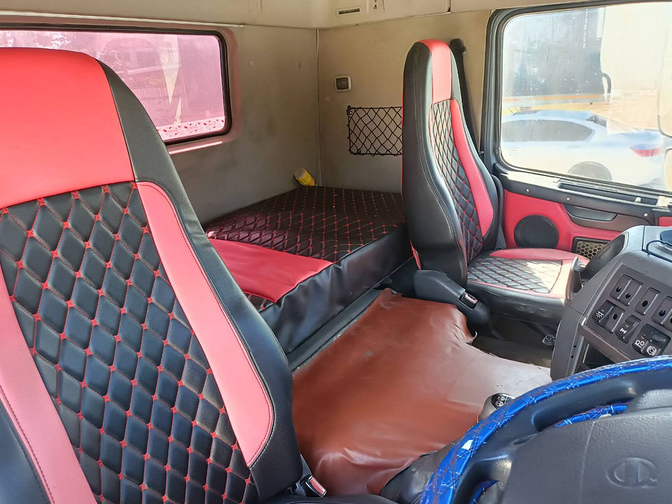 ภาพขนาดย่อ: VOLVO 10 ล้อ ลากจูง (2013) HO41-6610014