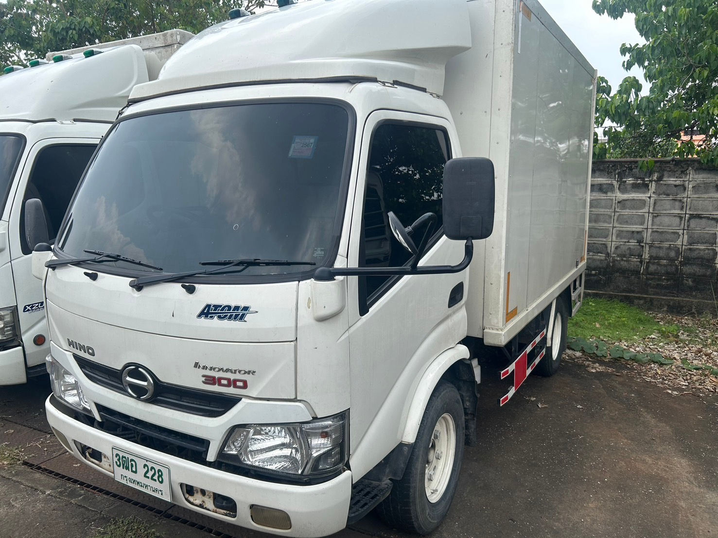 HINO 4 ล้อ ตู้บรรทุก (2021) HO10-6710490