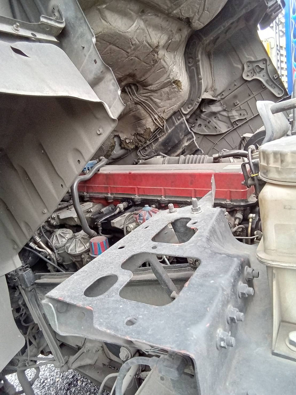 ภาพขนาดย่อ: HINO 10 ล้อ, หัวลาก (2018) HO31-6610003