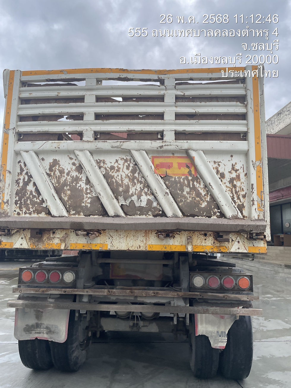 ภาพขนาดย่อ: SAMMITR MOTORS หางพ่วง 3 เพลา,กระบะเหล็กดั๊มพ์   (2023) HO31-6720007