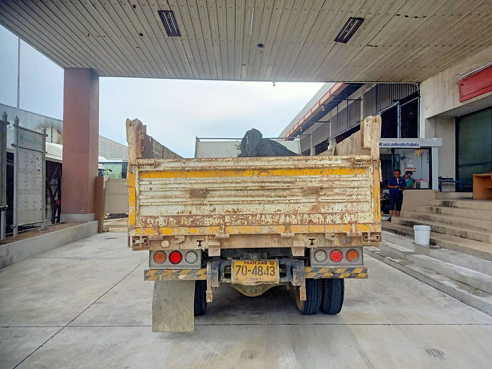 ภาพขนาดย่อ: ISUZU 6 ล้อ, กระบะดั๊มพ์   (2024) HO51-6700002