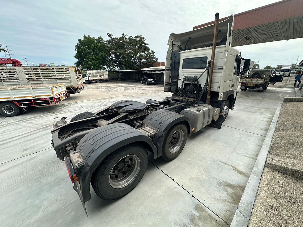 ภาพขนาดย่อ: VOLVO 10 ล้อ,หัวลาก   (2015) HO10-6510198