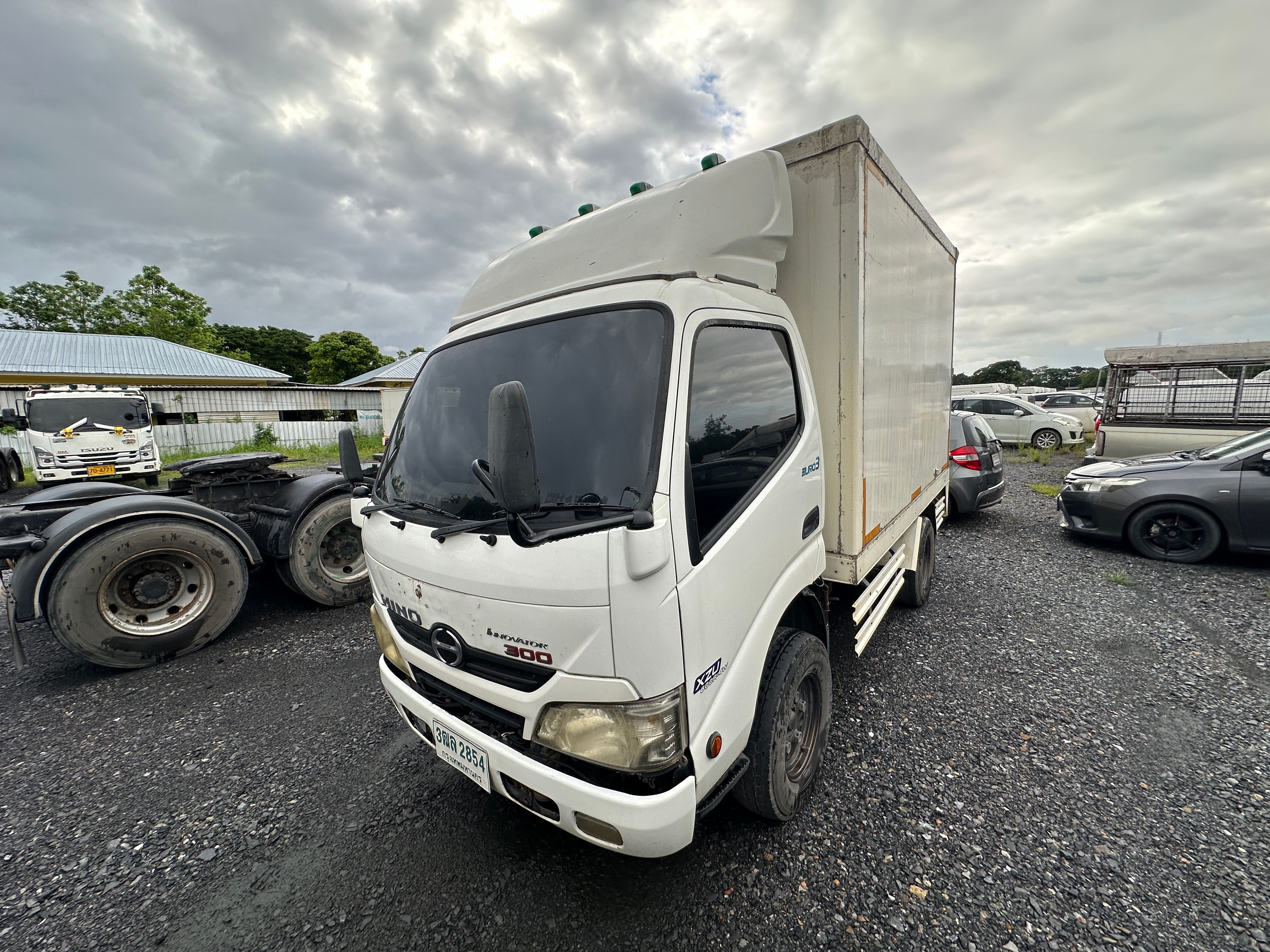 HINO 4 ล้อ ตู้บรรทุก (2019) HO10-6610874