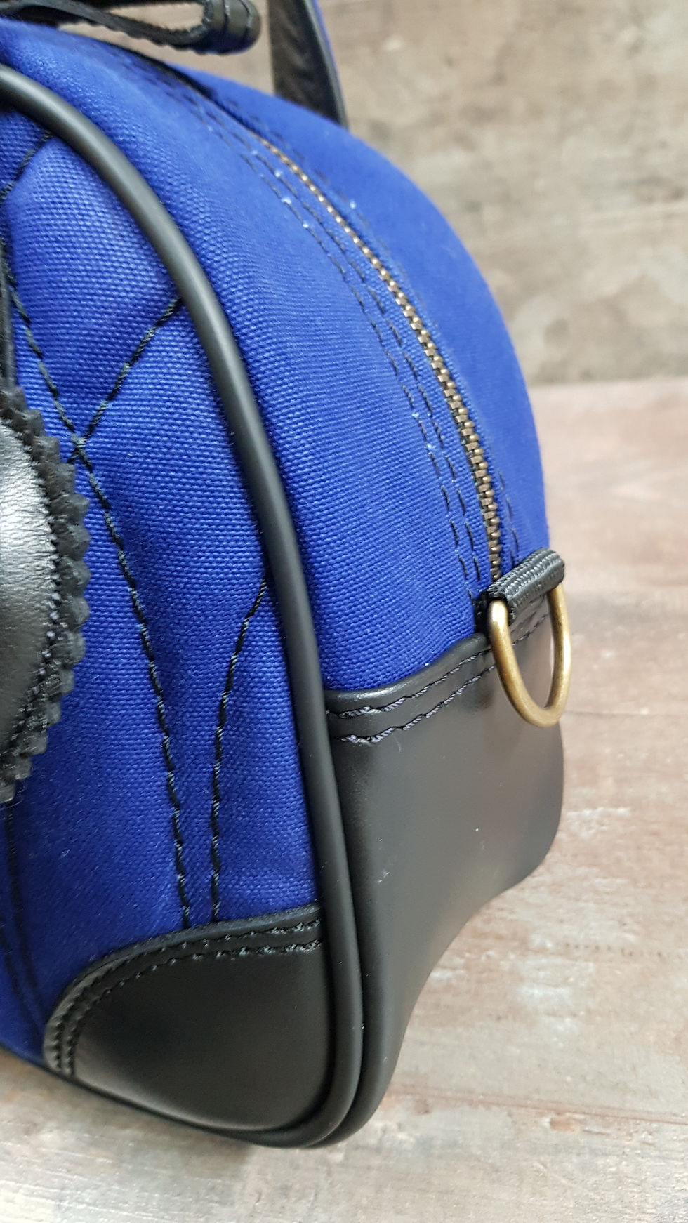 Miniature :   Sac SkinAss MINI MISS cuir noir coton bleu / black