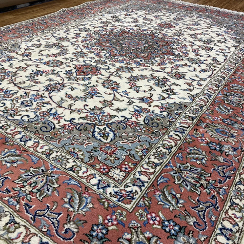 手織りペルシャ絨毯　新品　カシャーン産　297cm × 205cm 手織りペルシャ絨毯新品カシャーン産297cm × 205cm