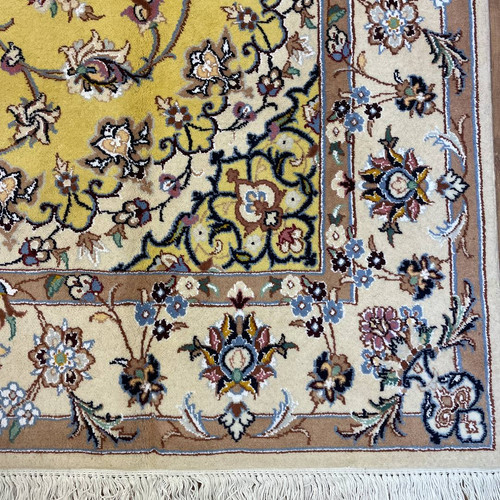手織りペルシャ絨毯 新品 ナイン産 237cm × 147cm Ni205/2267