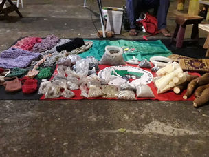 Assentado oferece sementes crioulas e produtos artesanais na Praça das Artes