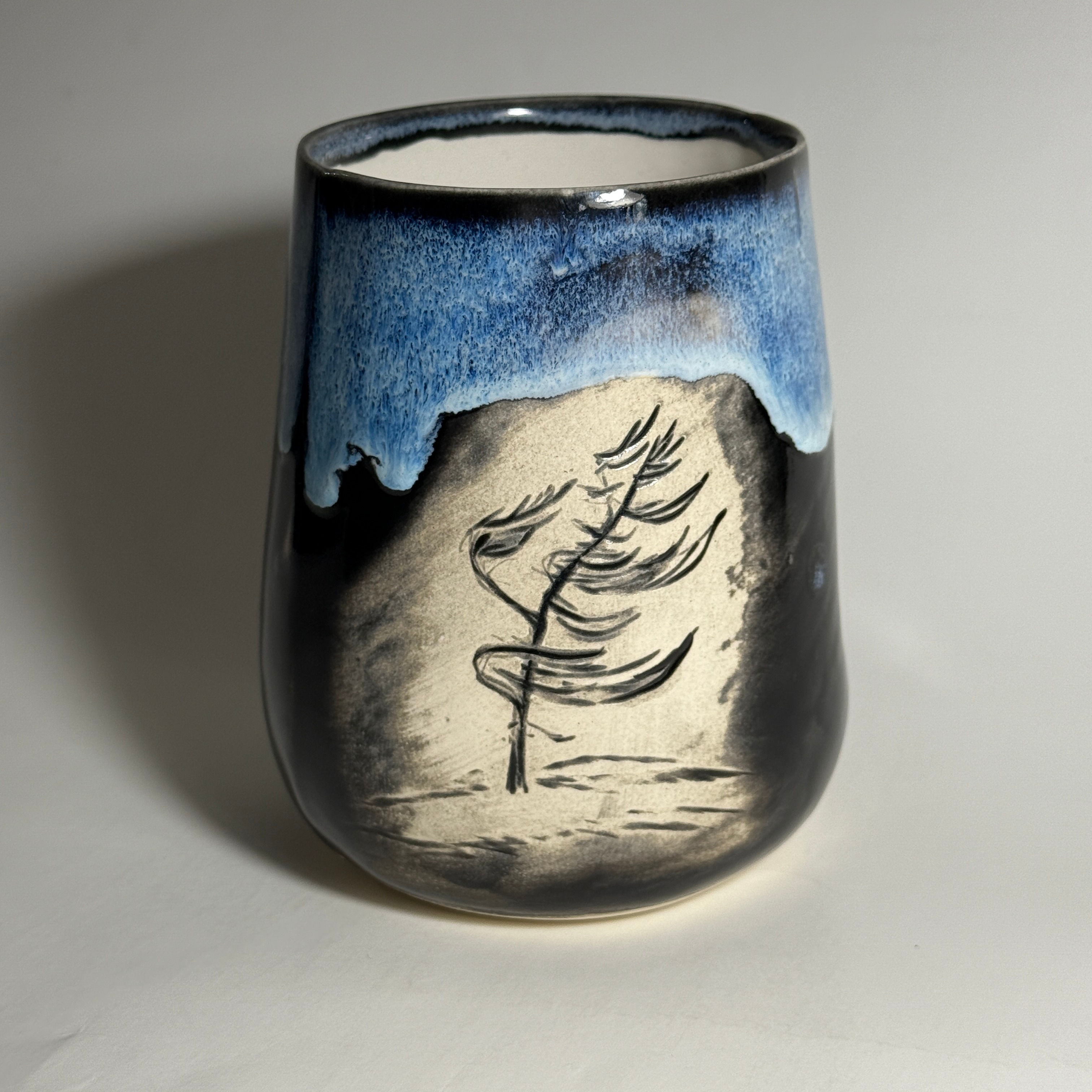 TIA -BLUE MELT CARVED TREE TUMBLER SIPPER