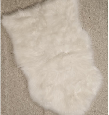 White faux fur rug boho lux glam baby shower, bridal shower, wedding, guest of honor rental & delivery for Philadelphia & New Jersey