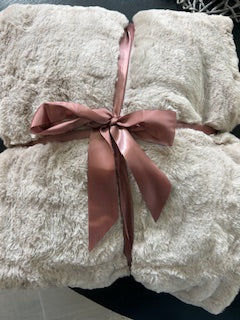 Faux Cozy Throw Blanket