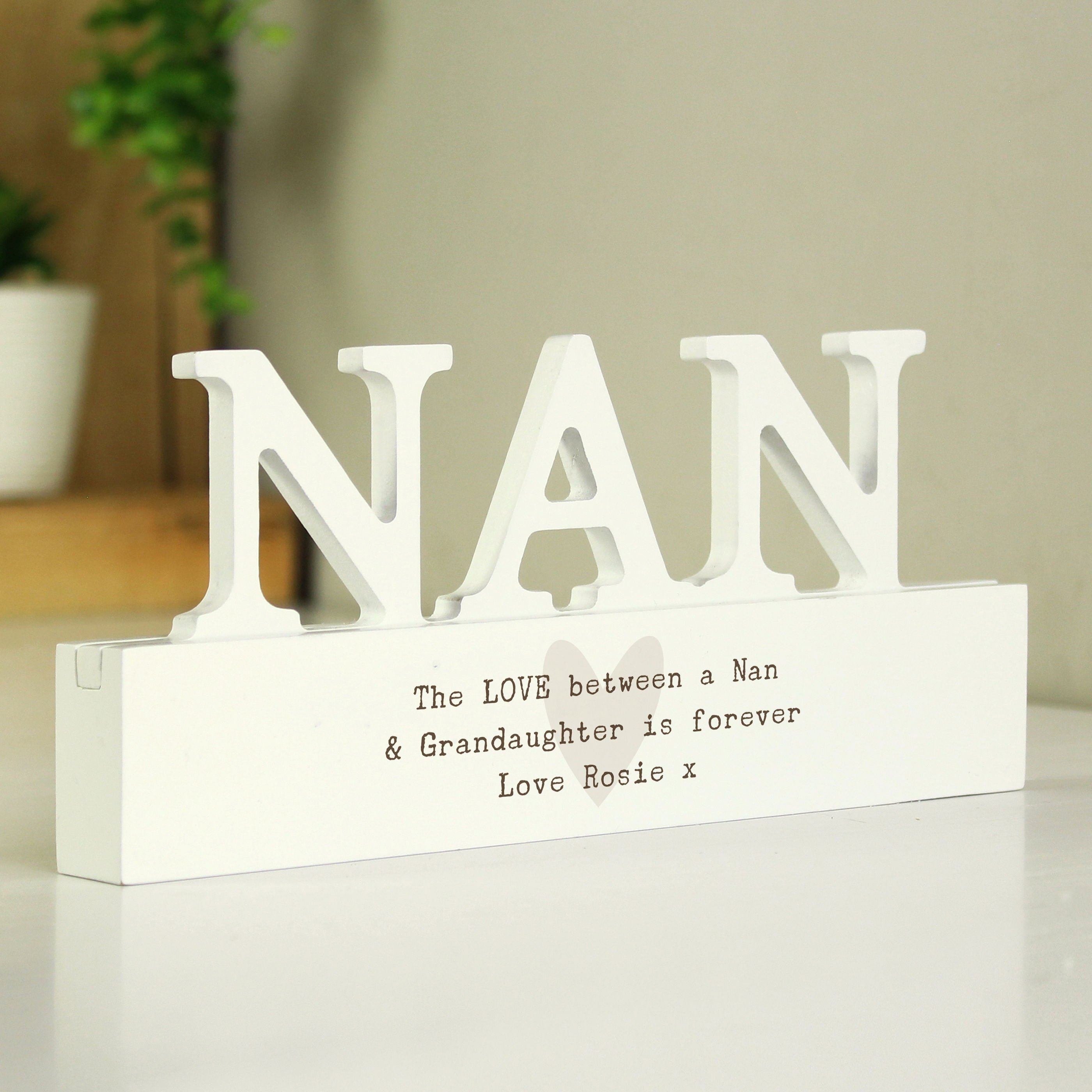Personalised Free Text Heart Wooden Nan Ornament.