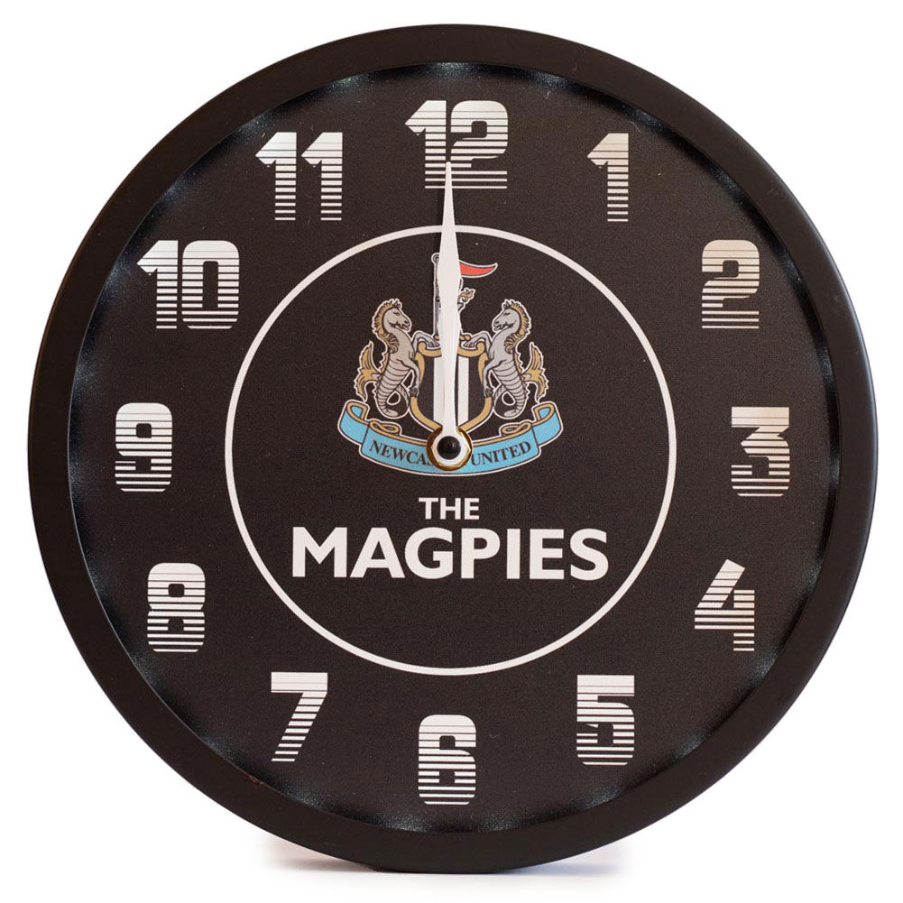 Newcastle United FC LED Magpies Wall Clock.