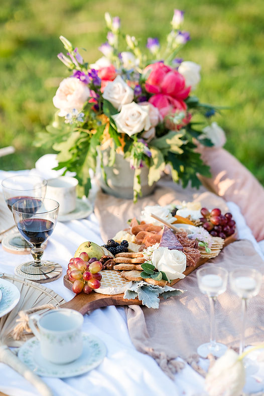 little-chapel-french-country-styled-shoot-147.jpg