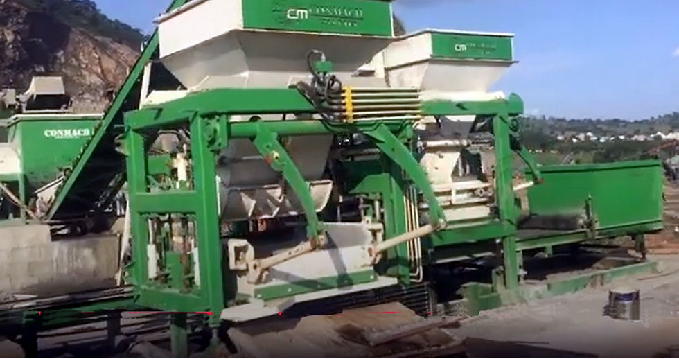 Conmach Block machinery Model:BlockKing-20MD