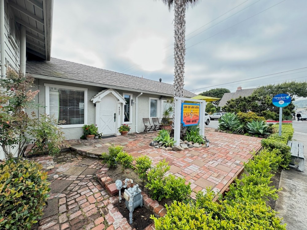 La Vida Laguna building in Laguna Beach