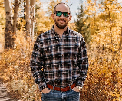 Headshot of Justin Sisson, CEO and Co-Owner of Oxford Housing Inc., an expert in manufactured housing with over 10 years of industry experience.