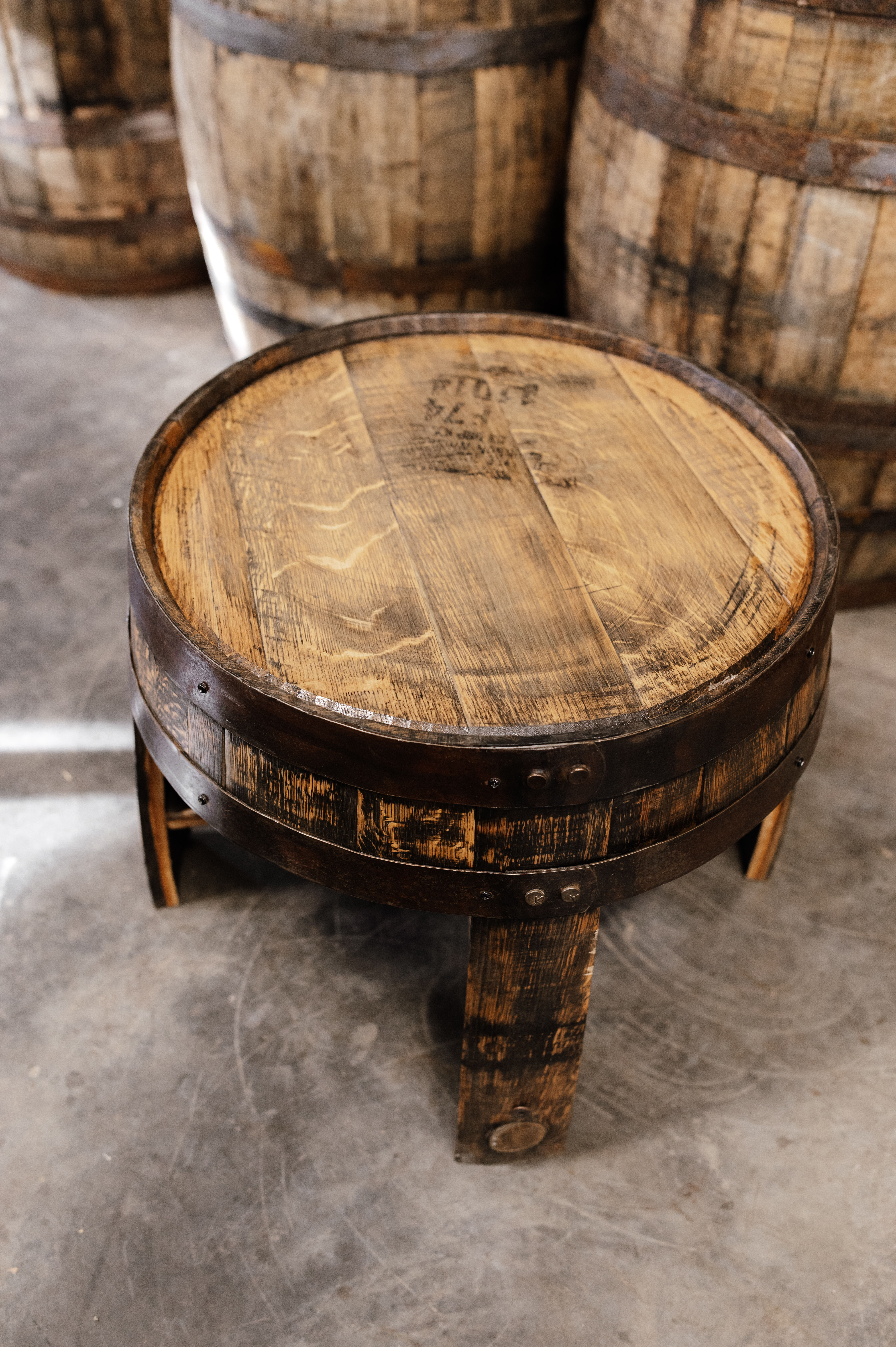 𝐓𝐡𝐞 𝐑𝐚𝐧𝐜𝐡 𝐒𝐢𝐝𝐞 𝐓𝐚𝐛𝐥𝐞