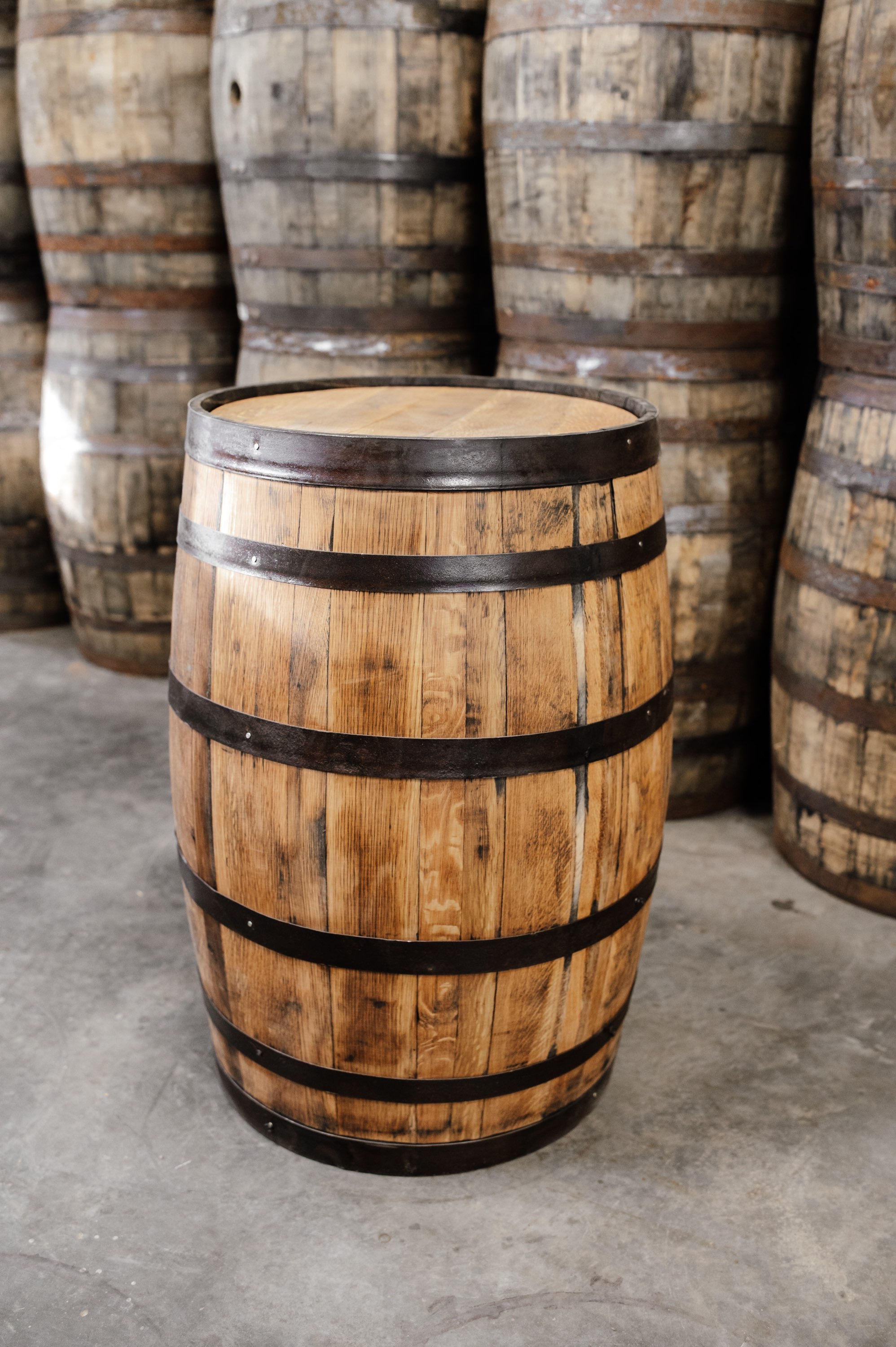 𝐓𝐡𝐞 𝐆𝐨𝐥𝐝𝐞𝐧 𝐎𝐚𝐤 𝐁𝐚𝐫𝐫𝐞𝐥