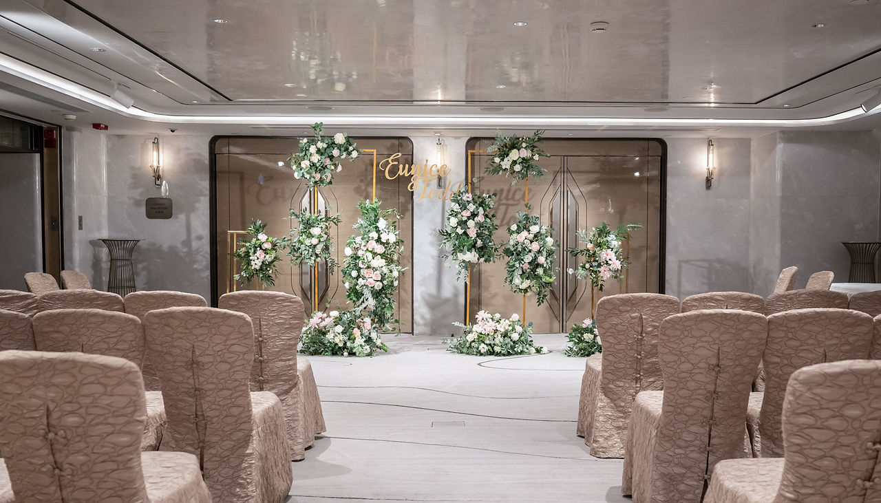 #香港喜來登酒店 #香港婚禮 #婚禮佈置 #婚宴佈置 #場地佈置 #結婚 #新娘 #西式婚禮 #戶外婚禮 #weddingdecoration #weddingdecor #Wedding #hkwedding #floral #floraldesign #weddingideas #floraldecor #weddingexpo #Marchin #outdoorwedding #mygift #mygiftdeco #hotel #hongkonghotel #SheratonHongKongHotel&Towers