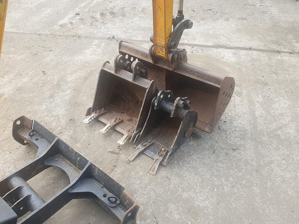 Miniature : JCB 8008 CTS