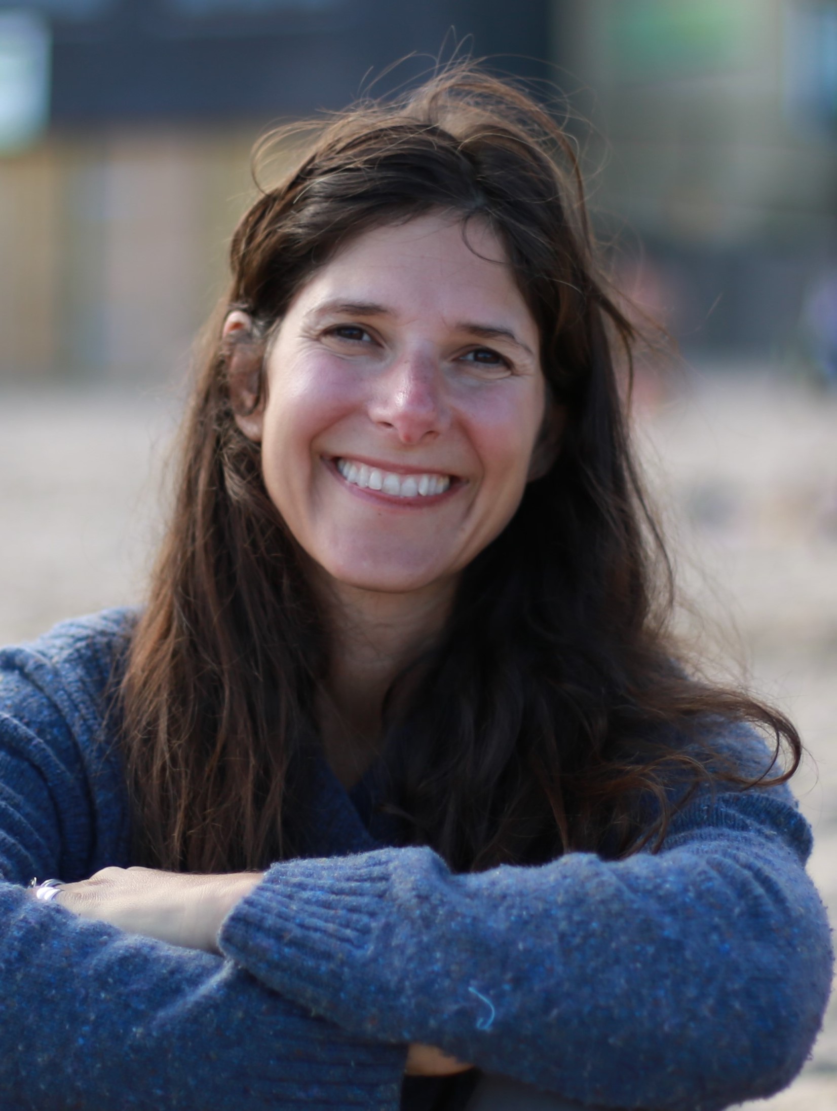 Writer: Simone Fox