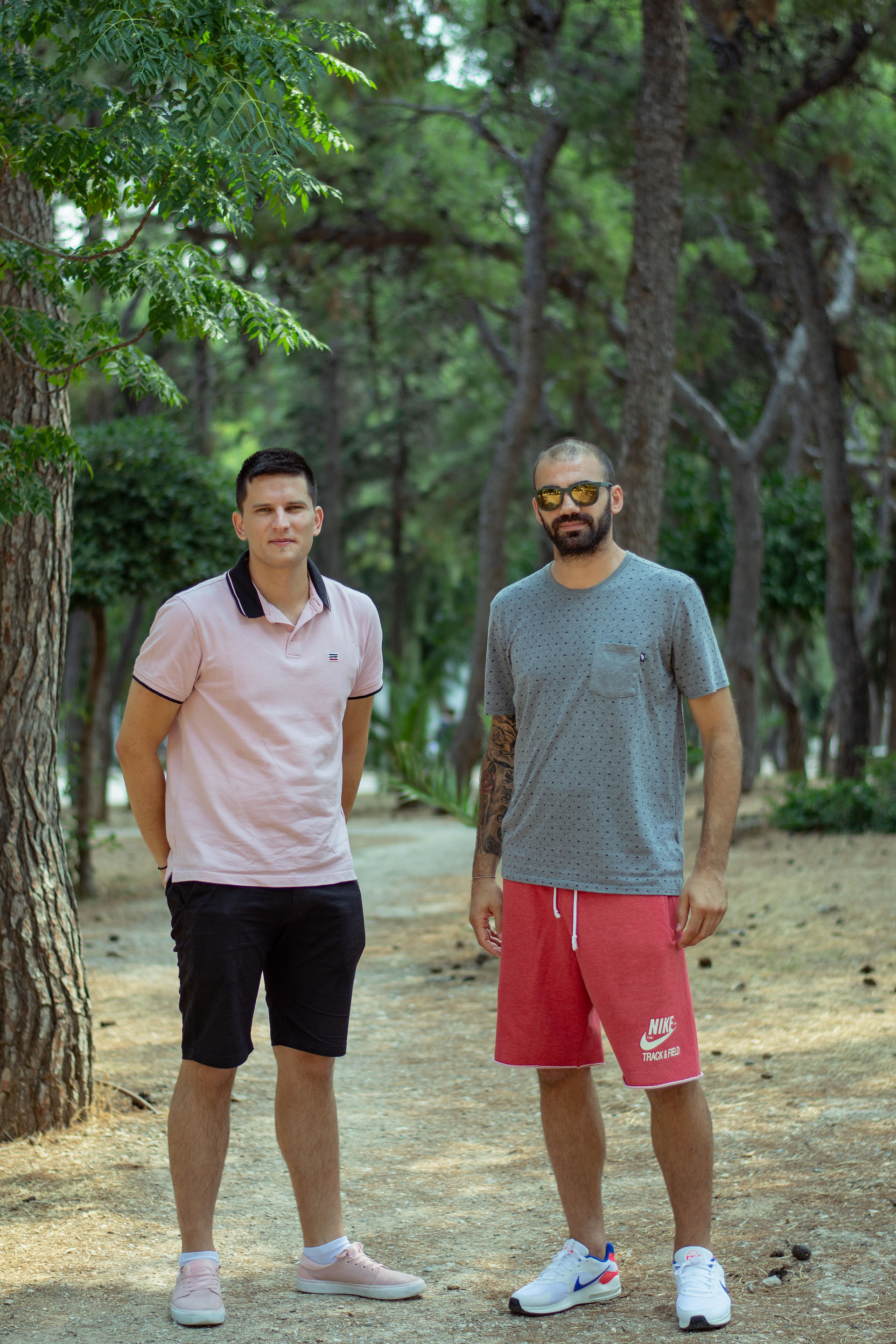 Ξεπέρασέ τους (Κωνσταντίνος Κουτλιάνης,Γρηγόρης Μάκος)