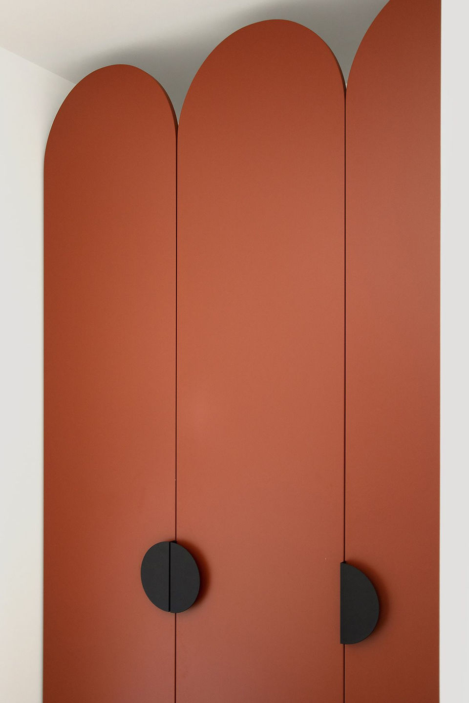 custom joinery wardrobe