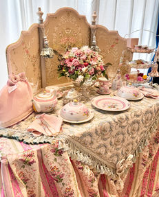 花かごリボン｜マダムリュバンのウィーン便り｜～ハプスブルク家の