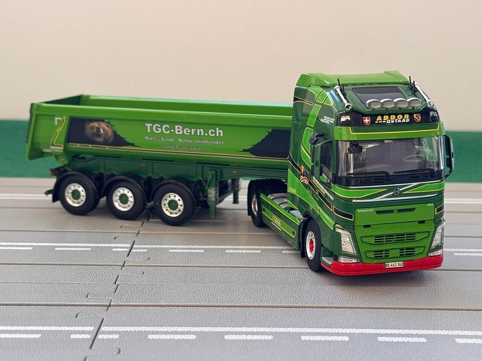 Küçük resim: Volvo FH4 Glob. XL 4X2-Half Pipe Tipper Trailer 3 Axle