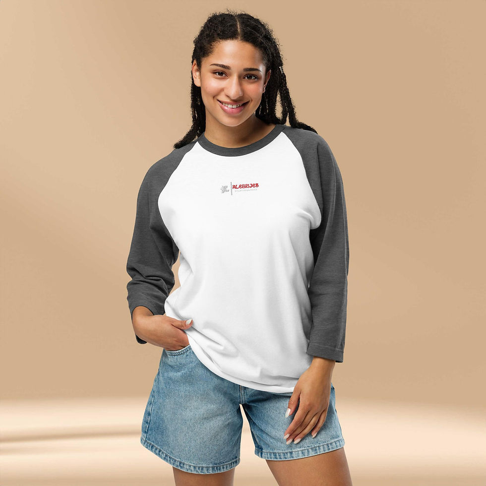 Thumbnail: Embroidered 3/4 sleeve raglan shirt
