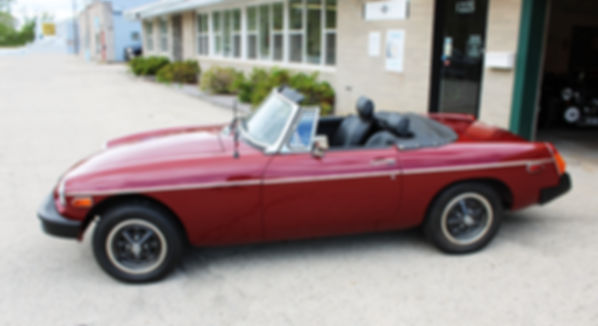 1977 MGB