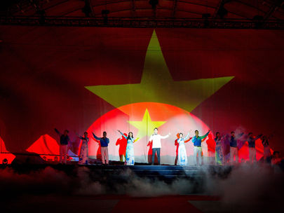 GALA 40 NĂM HÀNH TRÌNH ĐÈO CẢ"Với người Đèo Cả, đích đến luôn ở phía trước"