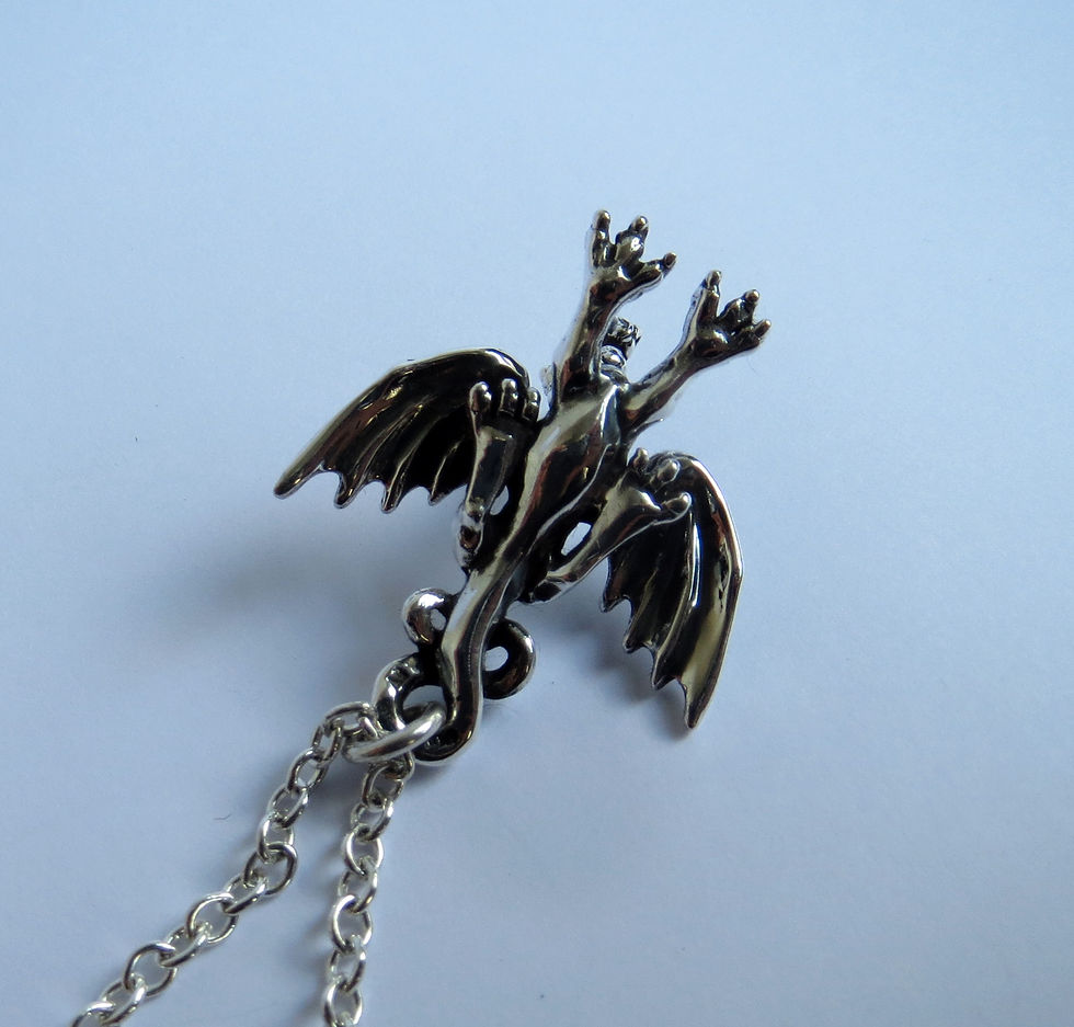 Thumbnail: Dragon pendant