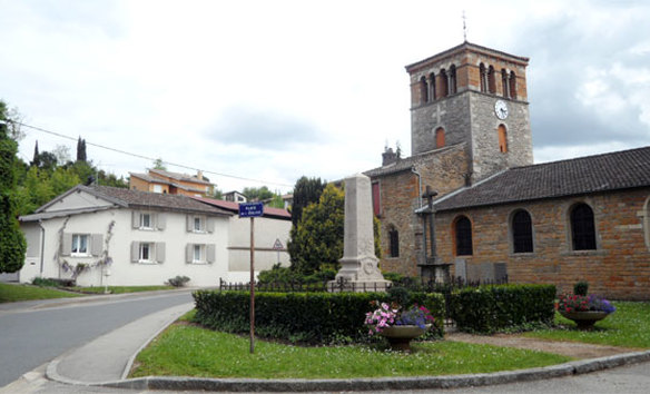 Maison à Cailloux-sur-Fontaines pour intervention de débarras