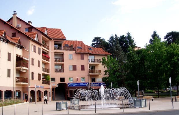 Maison à Charbonnières-les-Bains 69260 pour intervention de débarras