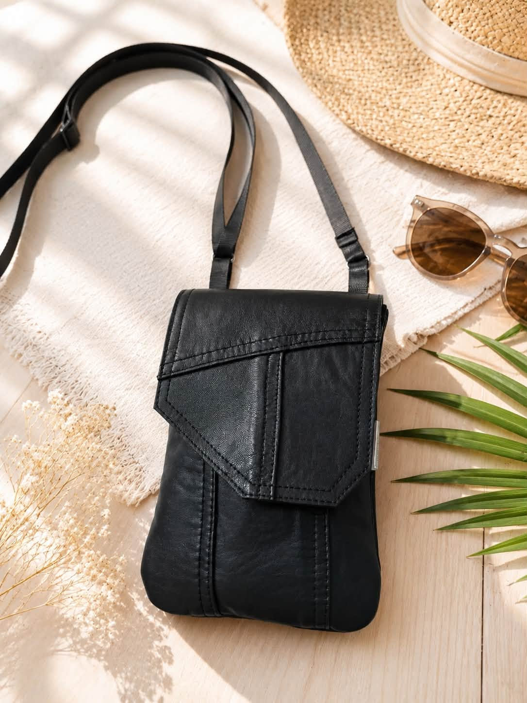Sac cellulaire en cuir recyclé