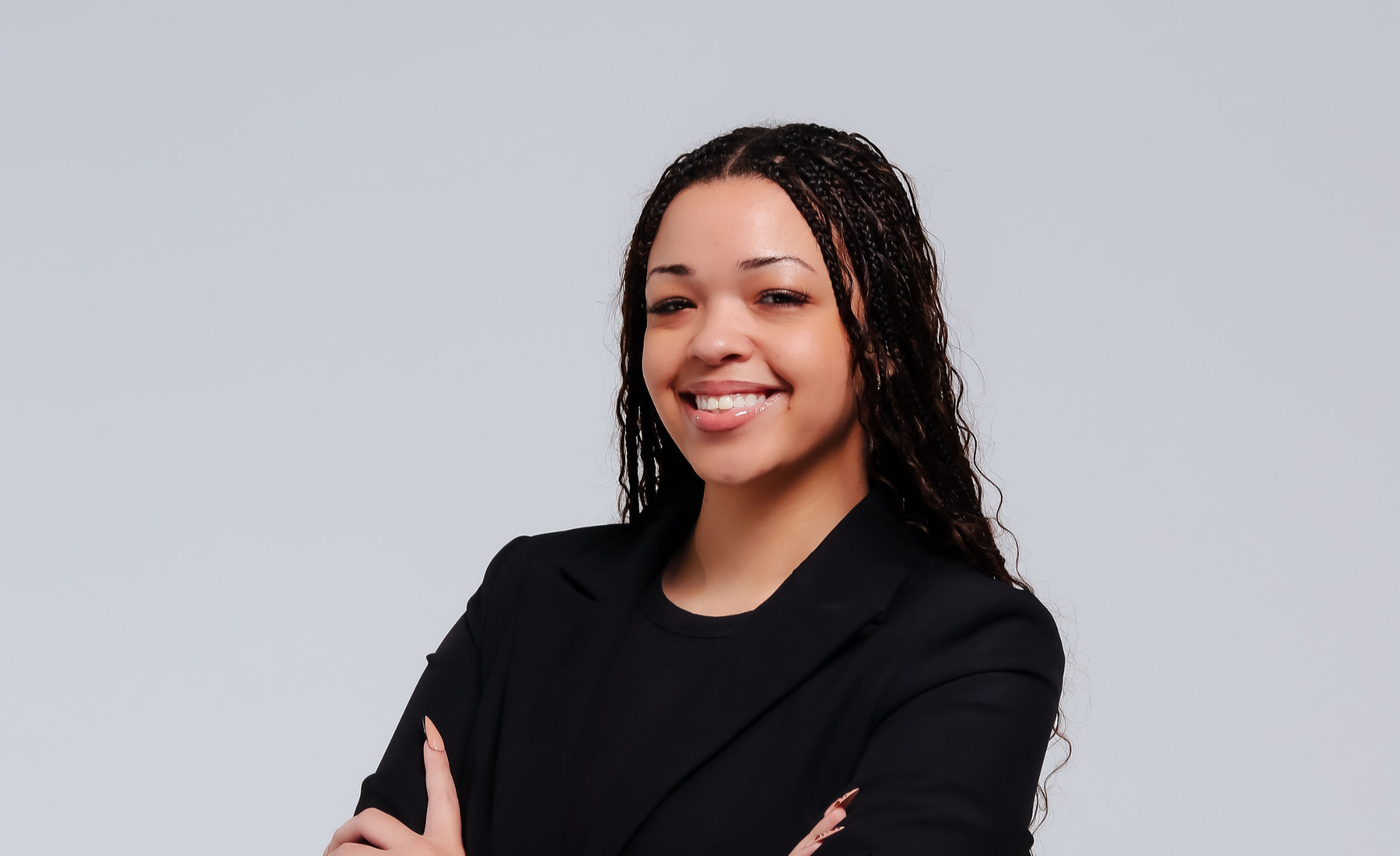 Elana Banks headshot (2025)_edited.jpg