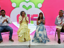 DIF Puebla Capital celebra la primavera con la coronación de la Reina de los Adultos Mayores 2026