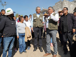 Pepe Chedraui supervisa obras de rehabilitación de Puente Vehicular en San Pablo Xochimehuacan