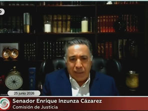 No anda muerto: "reaparece" Inzunza en sesión legislativa