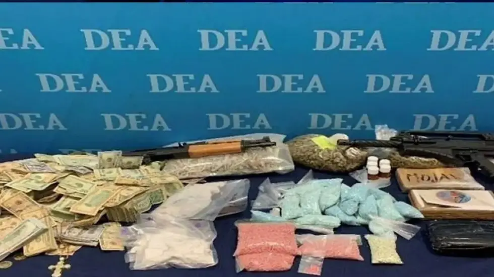 Dice Sheinbaum que entrada de fentanilo a EU bajó a la mitad