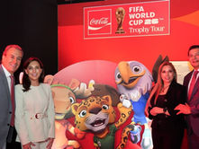 Presentan Pepe Chedraui y Alejandro Armenta la FIFA World Cup Trophy Tour 2026 en Puebla Capital