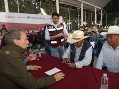 Encabeza Pepe Chedraui Día del Pueblo y Feria de Paz en San Andrés Azumiatla