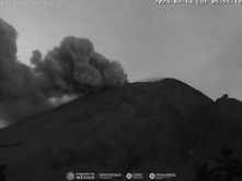 Registra Popocatépetl 33 exhalaciones y mil 359 minutos de tremor; alerta volcánica continúa en amarillo fase 2