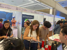 Presenta UTH oferta académica en la feria Plan de Becas