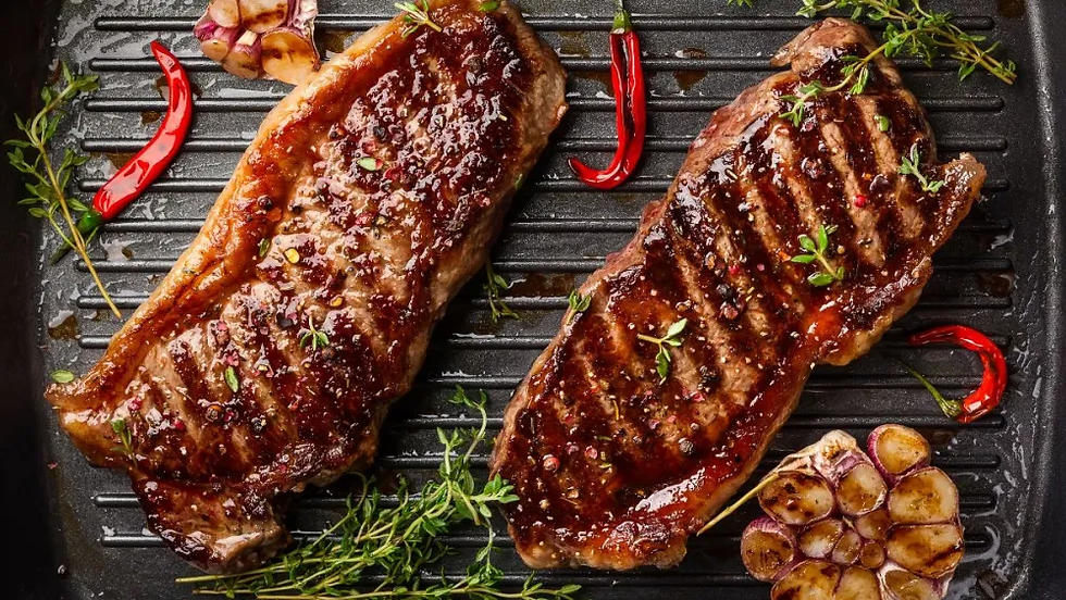 Esta es la hierba aromática que tienes que añadir a la carne para optimizar la asimilación de la proteína